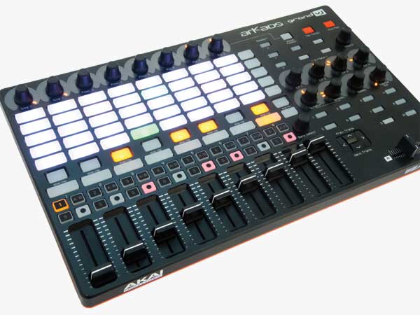 ArKaos GrandVJ 2 cover for Akai APC40 mkII